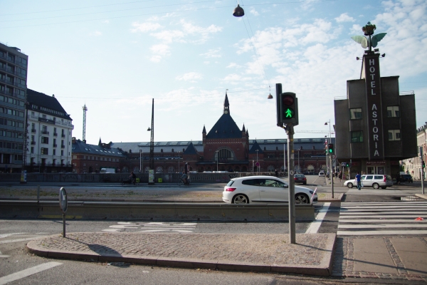 title: Stay in DENMARK 2 | Page No,9 | No.8 | sync-furniture | 株式会社 SYNC | 福岡県 家具工房 | オーダーメイドキッチン