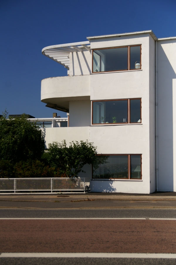 title: Stay in DENMARK 2 | Page No,9 | No.38 | sync-furniture | 株式会社 SYNC | 福岡県 家具工房 | オーダーメイドキッチン