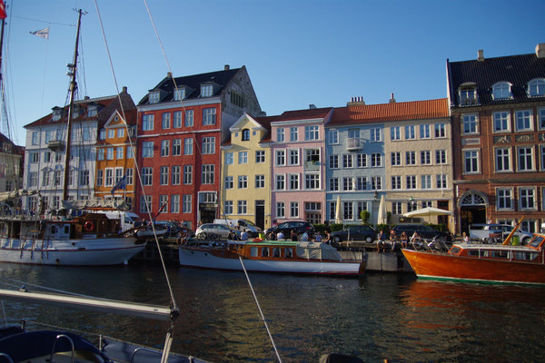 title: Stay in DENMARK 3 | Page No,10 | No.43 | sync-furniture | 株式会社 SYNC | 福岡県 家具工房 | オーダーメイドキッチン