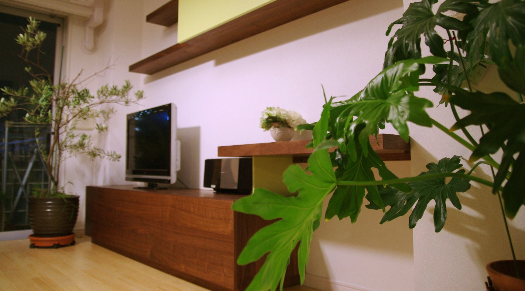 title: HOUSE 13 | Page No,4 | No.9 | sync-furniture | 株式会社 SYNC | 福岡県 家具工房 | オーダーメイドキッチン