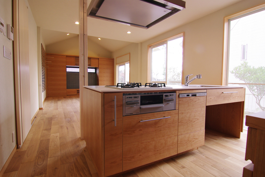 title: HOUSE 14 | Page No,6 | No.10 | sync-furniture | 株式会社 SYNC | 福岡県 家具工房 | オーダーメイドキッチン