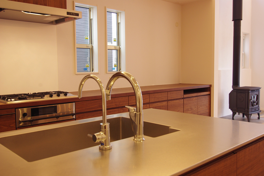 title: HOUSE 15 | Page No,7 | No.6 | sync-furniture | 株式会社 SYNC | 福岡県 家具工房 | オーダーメイドキッチン