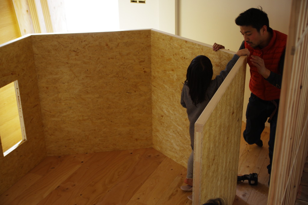 title: 03.09 mon | Page No,20 | No.4 | sync-furniture | 株式会社 SYNC | 福岡県 家具工房 | オーダーメイドキッチン