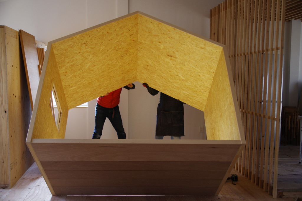 title: 03.09 mon | Page No,20 | No.9 | sync-furniture | 株式会社 SYNC | 福岡県 家具工房 | オーダーメイドキッチン