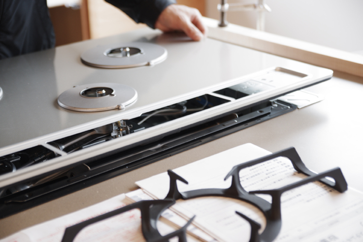 title: 04.14 tue | Page No,22 | No.5 | sync-furniture | 株式会社 SYNC | 福岡県 家具工房 | オーダーメイドキッチン