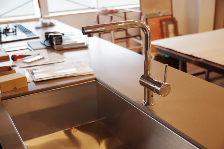 title: 04.14 tue | Page No,22 | No.7 | sync-furniture | 株式会社 SYNC | 福岡県 家具工房 | オーダーメイドキッチン