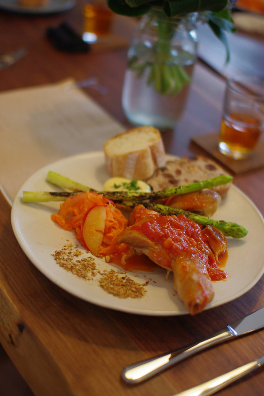 title: food+ “料理教室 vol.1” | Page No,33 | No.9 | sync-furniture | 株式会社 SYNC | 福岡県 家具工房 | オーダーメイドキッチン