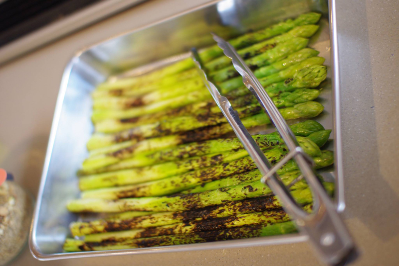 title: food+ “料理教室 vol.1” | Page No,33 | No.6 | sync-furniture | 株式会社 SYNC | 福岡県 家具工房 | オーダーメイドキッチン