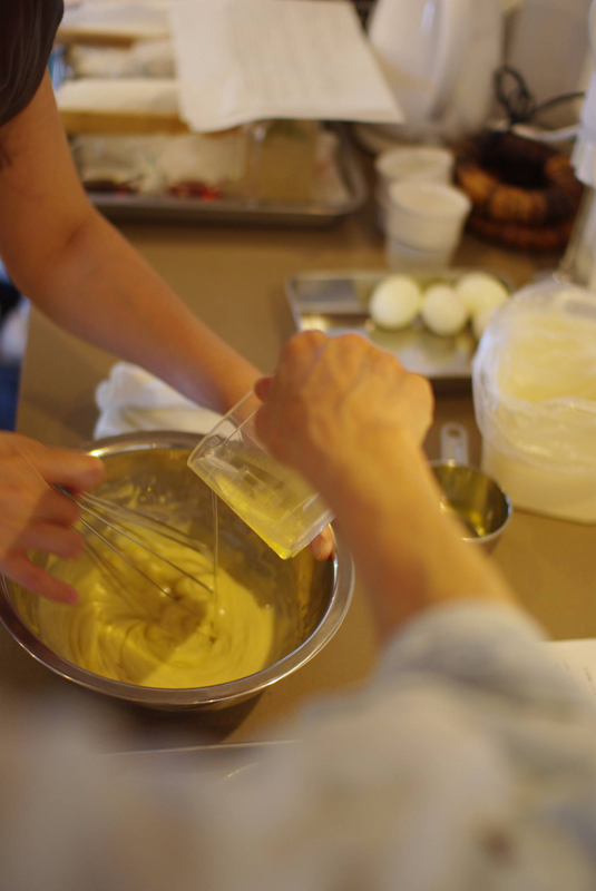 title: food+ “料理教室 vol.1” | Page No,33 | No.4 | sync-furniture | 株式会社 SYNC | 福岡県 家具工房 | オーダーメイドキッチン