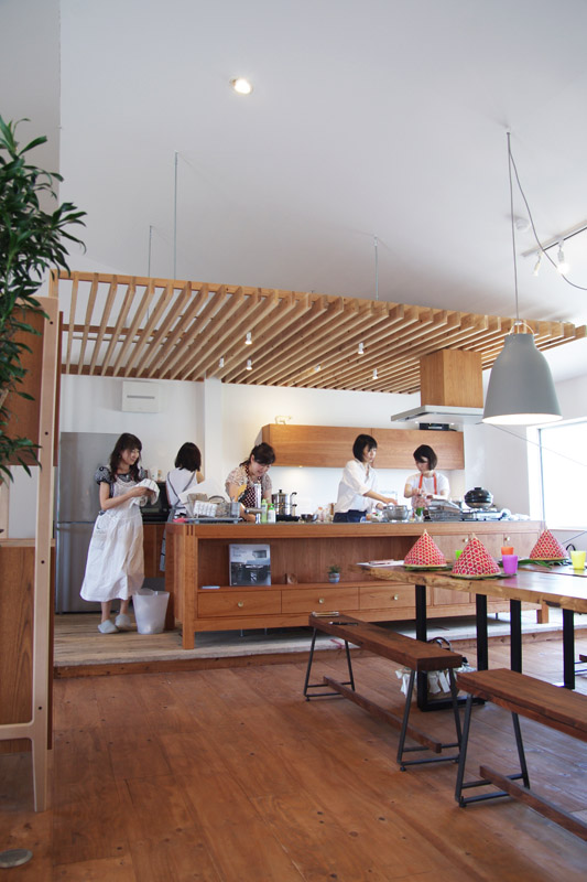 title: マサミール研究所 “料理教室”｜2015.7.29 | Page No,44 | No.6 | sync-furniture | 株式会社 SYNC | 福岡県 家具工房 | オーダーメイドキッチン