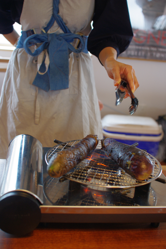 title: food+ “料理教室”|2015.8.19 | Page No,50 | No.6 | sync-furniture | 株式会社 SYNC | 福岡県 家具工房 | オーダーメイドキッチン