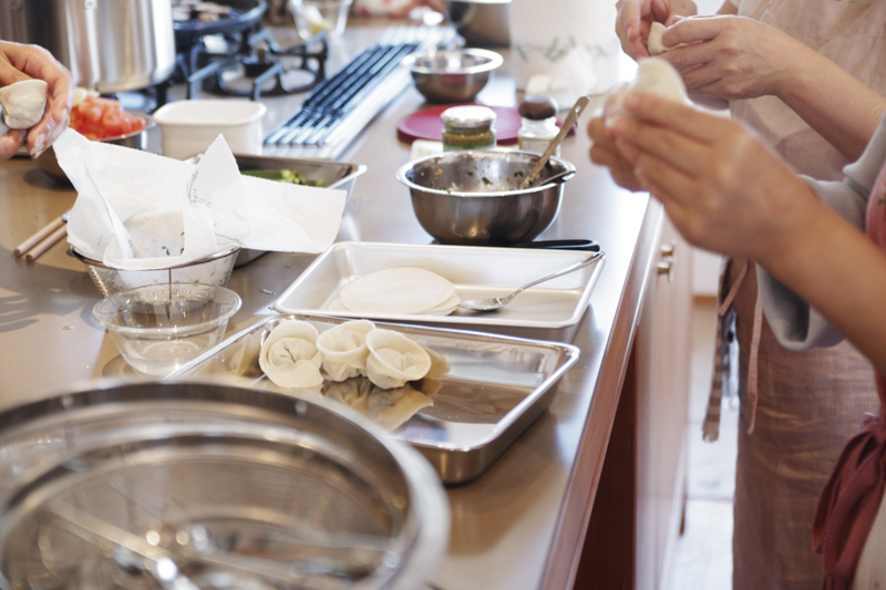 title: マサミール研究所 “料理教室”｜2015.10 | Page No,59 | No.6 | sync-furniture | 株式会社 SYNC | 福岡県 家具工房 | オーダーメイドキッチン