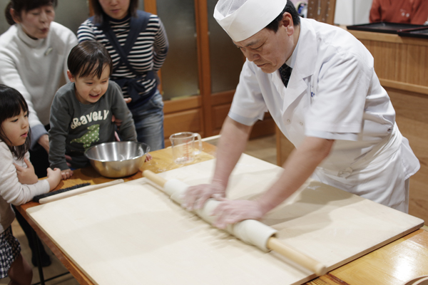 title: 01.22 fri | Page No,86 | No.3 | sync-furniture | 株式会社 SYNC | 福岡県 家具工房 | オーダーメイドキッチン