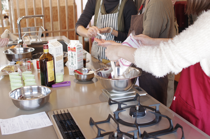 title: noah × LIBERTA COFFEE｜2016.02.11 | Page No,83 | No.5 | sync-furniture | 株式会社 SYNC | 福岡県 家具工房 | オーダーメイドキッチン