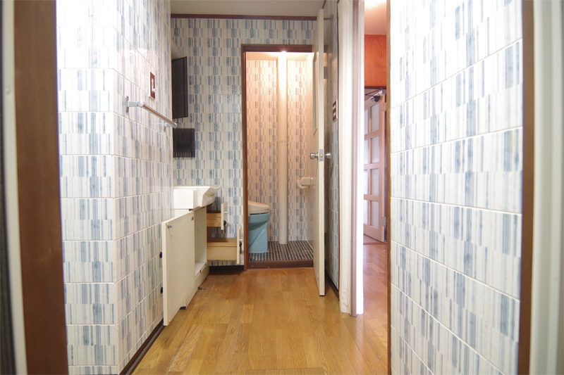 title: 05.06 fri | Page No,102 | No.2 | sync-furniture | 株式会社 SYNC | 福岡県 家具工房 | オーダーメイドキッチン