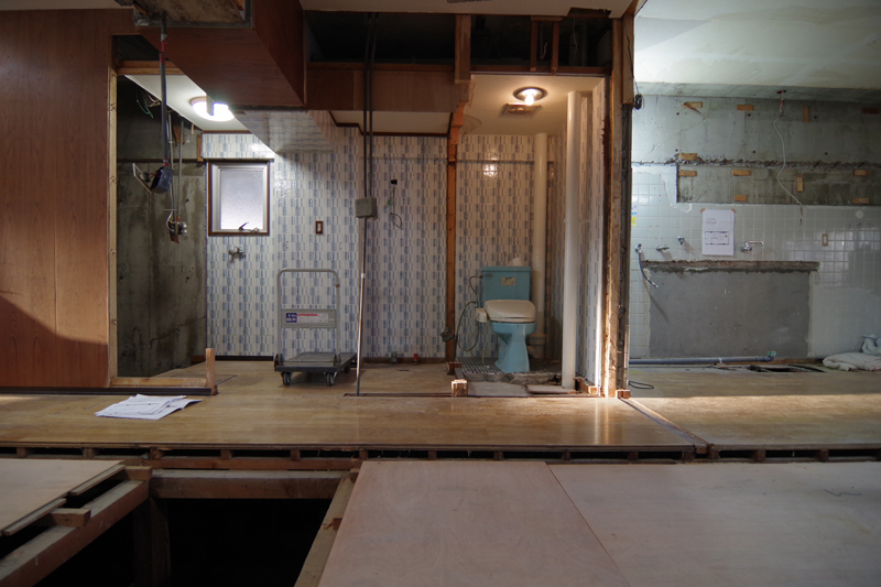 title: 05.12 thu | Page No,104 | No.2 | sync-furniture | 株式会社 SYNC | 福岡県 家具工房 | オーダーメイドキッチン