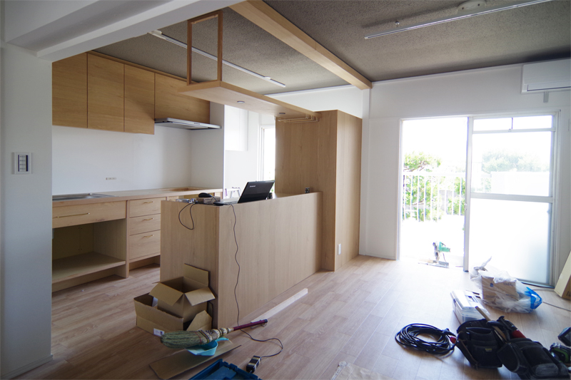 title: 06.02 thu | Page No,109 | No.1 | sync-furniture | 株式会社 SYNC | 福岡県 家具工房 | オーダーメイドキッチン