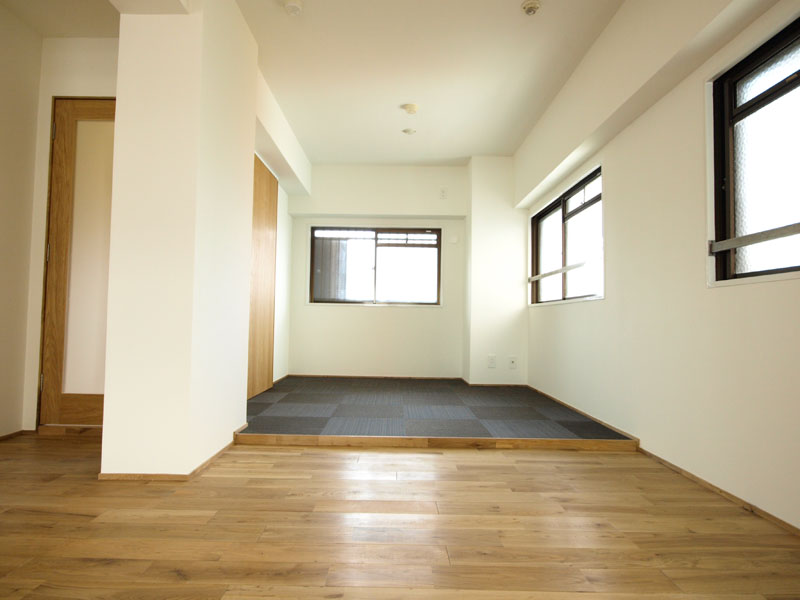 title: RENOVATION 03｜マンション | Page No,116 | No.19 | sync-furniture | 株式会社 SYNC | 福岡県 家具工房 | オーダーメイドキッチン