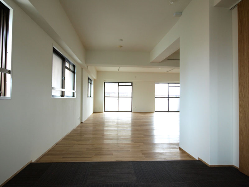 title: RENOVATION 03｜マンション | Page No,116 | No.21 | sync-furniture | 株式会社 SYNC | 福岡県 家具工房 | オーダーメイドキッチン