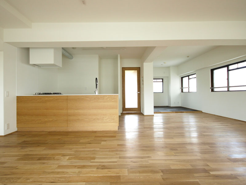 title: RENOVATION 03｜マンション | Page No,116 | No.12 | sync-furniture | 株式会社 SYNC | 福岡県 家具工房 | オーダーメイドキッチン