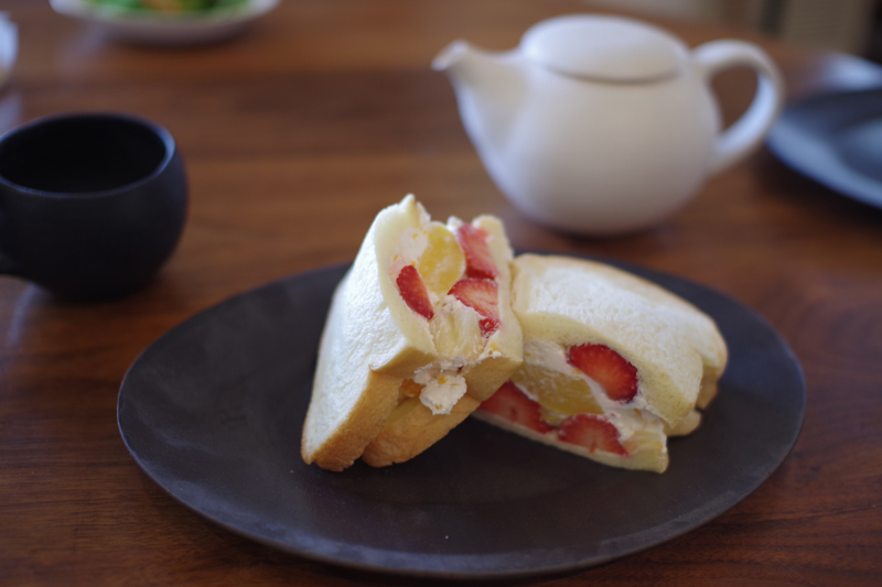 title: 04.06 thu | Page No,121 | No.2 | sync-furniture | 株式会社 SYNC | 福岡県 家具工房 | オーダーメイドキッチン