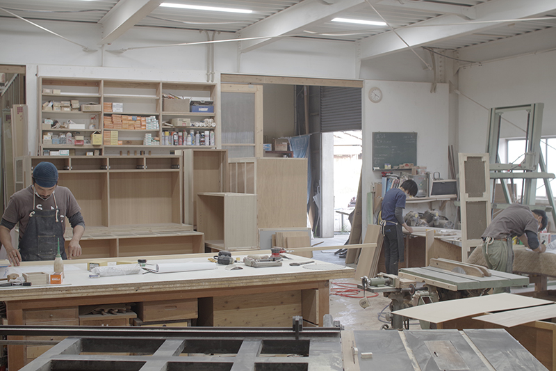 title: 05.11 the | Page No,129 | No.1 | sync-furniture | 株式会社 SYNC | 福岡県 家具工房 | オーダーメイドキッチン