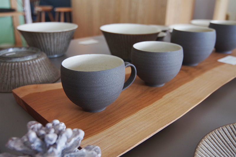 title: 吉永サダム 作陶展｜2017.7.22–7.29 | Page No,145 | No.3 | sync-furniture | 株式会社 SYNC | 福岡県 家具工房 | オーダーメイドキッチン