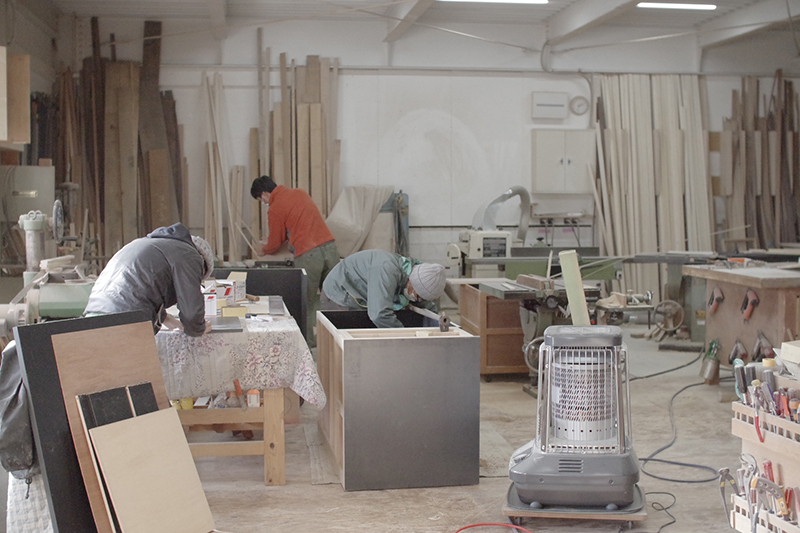 title: 12.25 mon | Page No,160 | No.4 | sync-furniture | 株式会社 SYNC | 福岡県 家具工房 | オーダーメイドキッチン