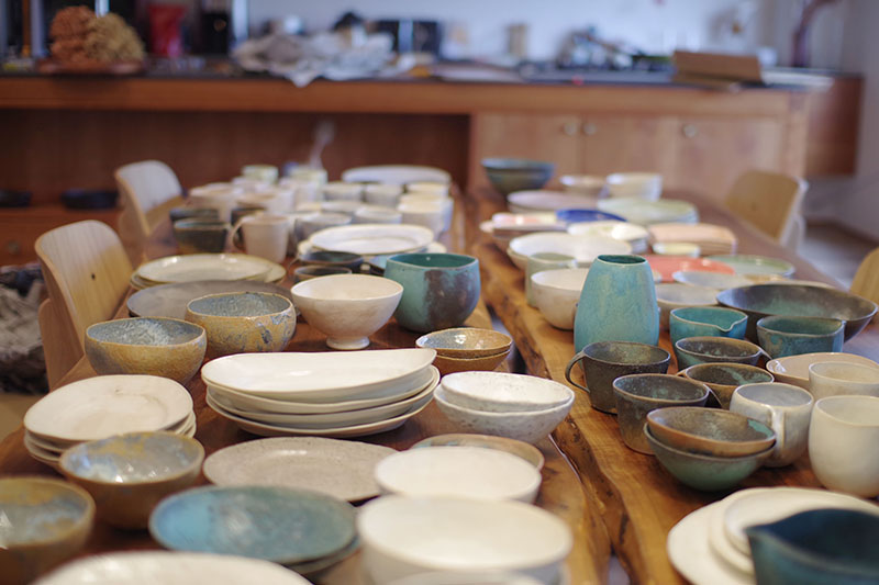 title: 藤本羊子 陶展｜2018.6.30–7.7 | Page No,201 | No.2 | sync-furniture | 株式会社 SYNC | 福岡県 家具工房 | オーダーメイドキッチン