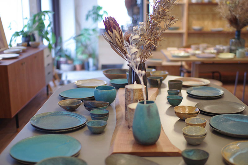 title: 藤本羊子 陶展｜2018.6.30–7.7 | Page No,201 | No.3 | sync-furniture | 株式会社 SYNC | 福岡県 家具工房 | オーダーメイドキッチン