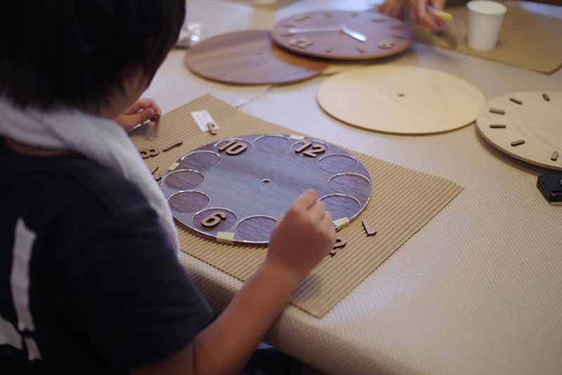 title: 時計づくりWS｜2018夏 | Page No,209 | No.4 | sync-furniture | 株式会社 SYNC | 福岡県 家具工房 | オーダーメイドキッチン