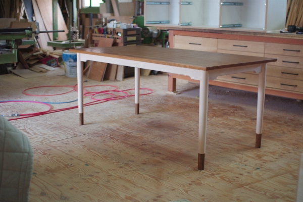title: Dining Table  Teak + Beech | Page No,3 | No.8 | sync-furniture | 株式会社 SYNC | 福岡県 家具工房 | オーダーメイドキッチン