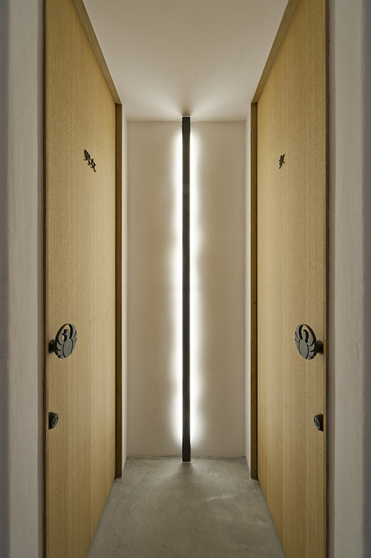 title: SHOP｜博多水炊き  とり田 | Page No,31 | No.11 | sync-furniture | 株式会社 SYNC | 福岡県 家具工房 | オーダーメイドキッチン