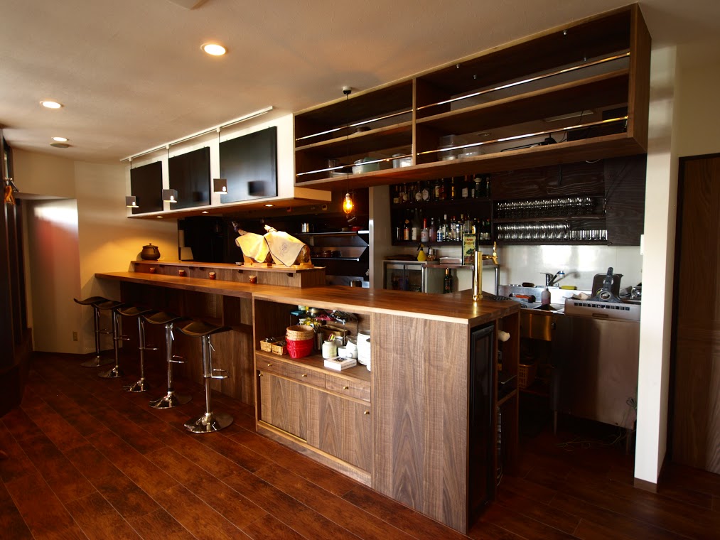 title: SHOP|八幡バル 8 | Page No,9 | No.2 | sync-furniture | 株式会社 SYNC | 福岡県 家具工房 | オーダーメイドキッチン