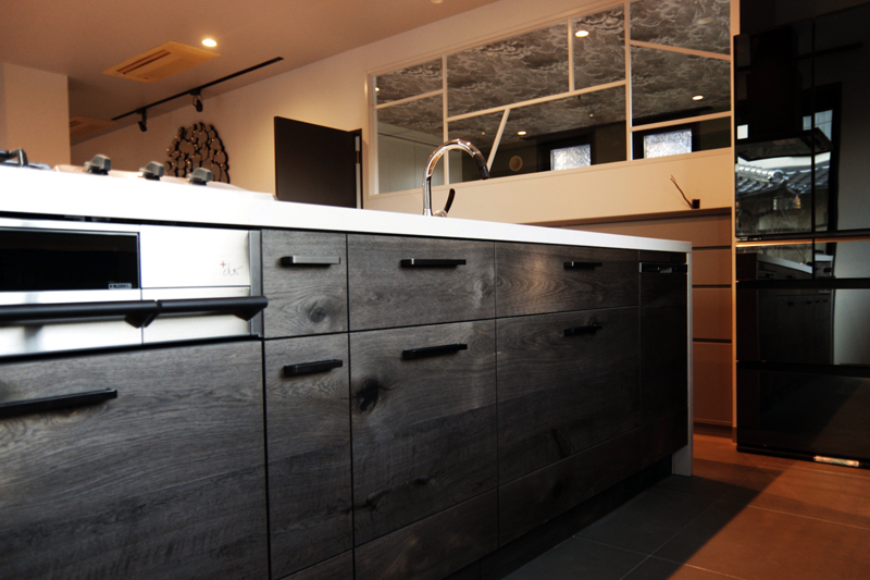 title: HOUSE 49 | Page No,52 | No.5 | sync-furniture | 株式会社 SYNC | 福岡県 家具工房 | オーダーメイドキッチン