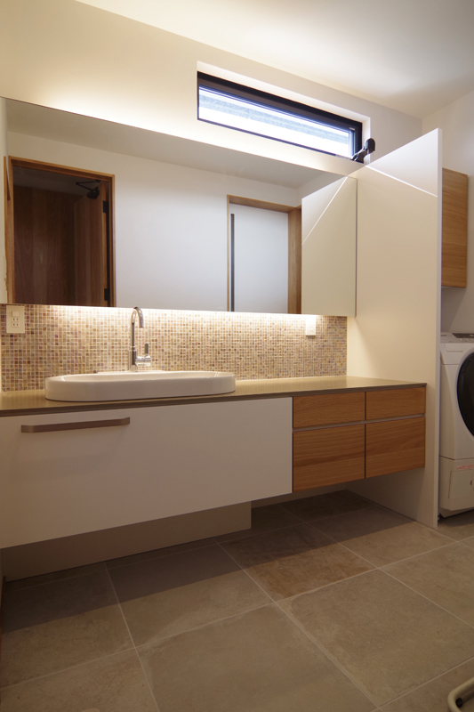 title: HOUSE 61 | Page No,67 | No.13 | sync-furniture | 株式会社 SYNC | 福岡県 家具工房 | オーダーメイドキッチン