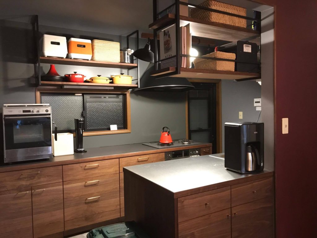 title: HOUSE 73 | Page No,80 | No.11 | sync-furniture | 株式会社 SYNC | 福岡県 家具工房 | オーダーメイドキッチン