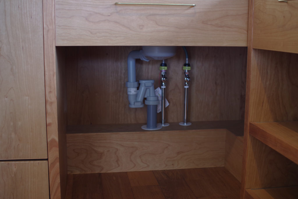 title: HOUSE 75 | Page No,82 | No.6 | sync-furniture | 株式会社 SYNC | 福岡県 家具工房 | オーダーメイドキッチン