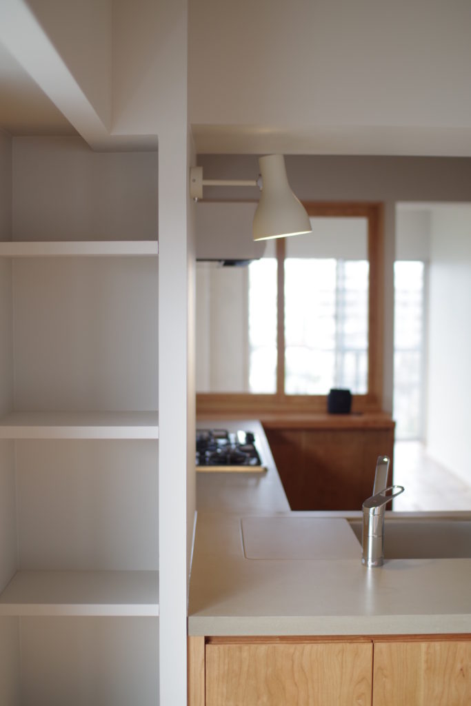 title: HOUSE 75 | Page No,82 | No.9 | sync-furniture | 株式会社 SYNC | 福岡県 家具工房 | オーダーメイドキッチン