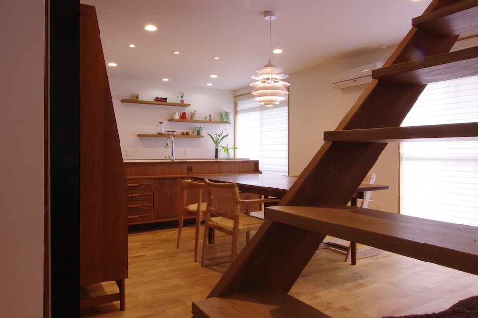 title: RENOVATION 01｜戸建て | Page No,26 | No.14 | sync-furniture | 株式会社 SYNC | 福岡県 家具工房 | オーダーメイドキッチン