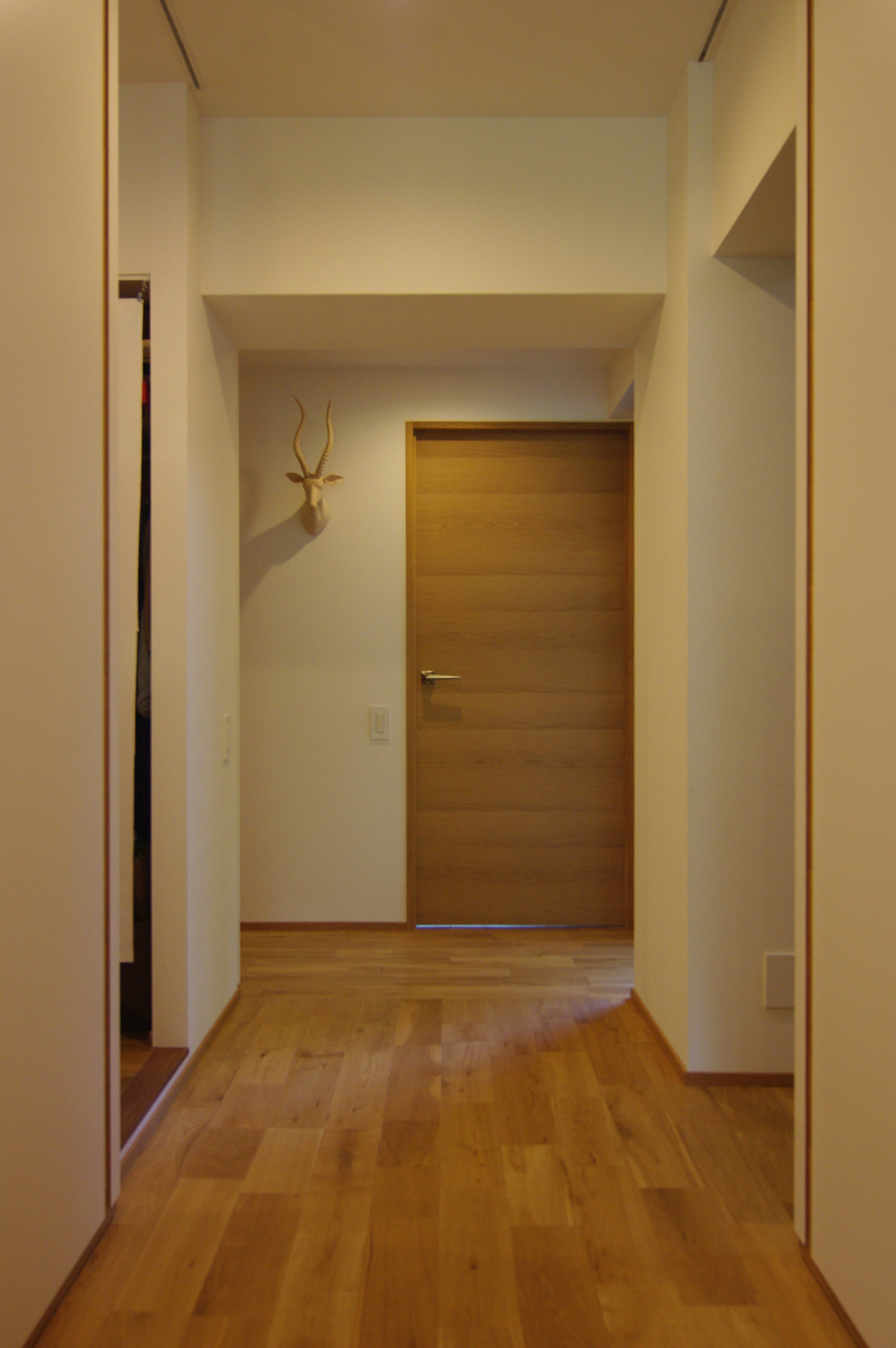 title: RENOVATION 02|マンション | Page No,91 | No.31 | sync-furniture | 株式会社 SYNC | 福岡県 家具工房 | オーダーメイドキッチン