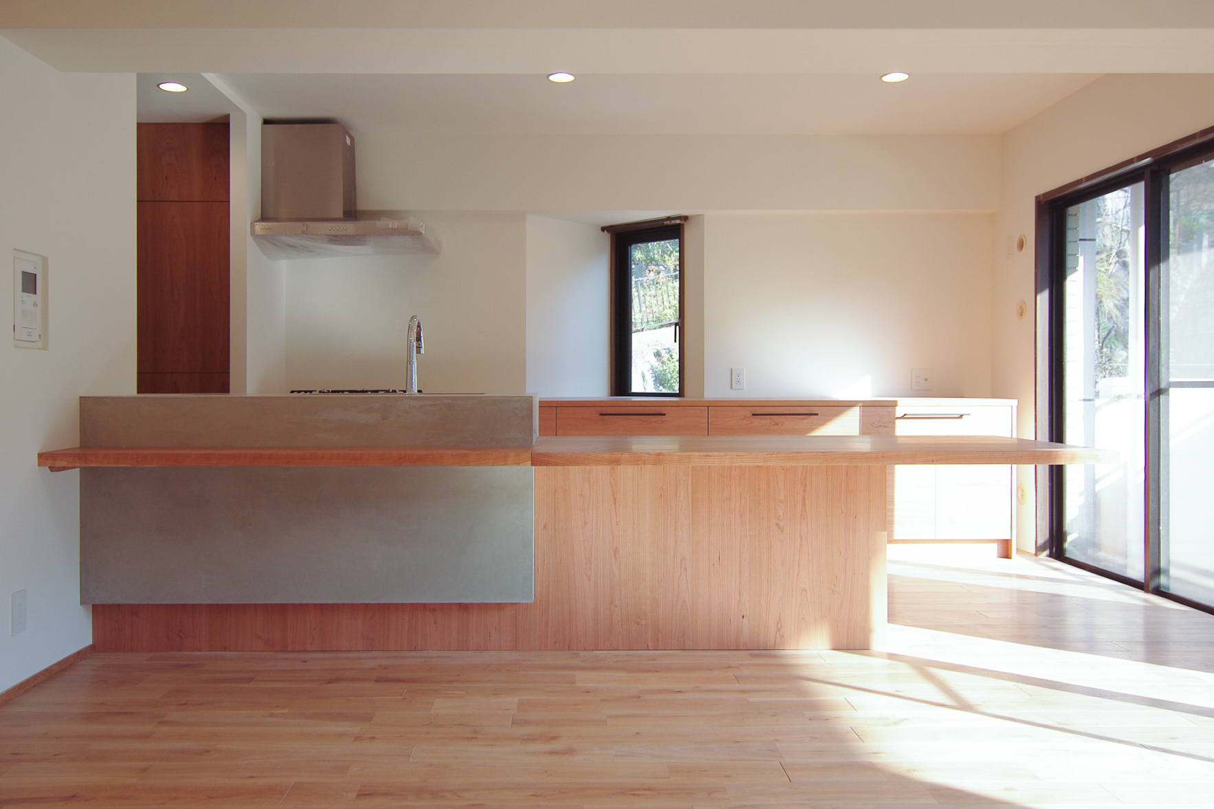 title: RENOVATION 02｜マンション | Page No,91 | No.17 | sync-furniture | 株式会社 SYNC | 福岡県 家具工房 | オーダーメイドキッチン