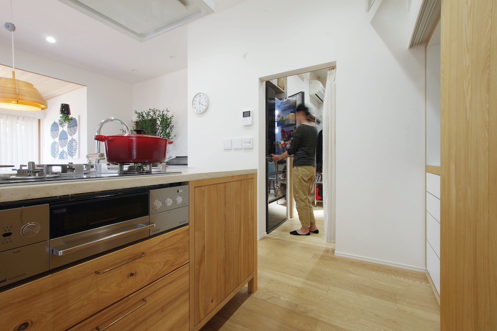 title: RENOVATION 06｜戸建て | Page No,204 | No.19 | sync-furniture | 株式会社 SYNC | 福岡県 家具工房 | オーダーメイドキッチン