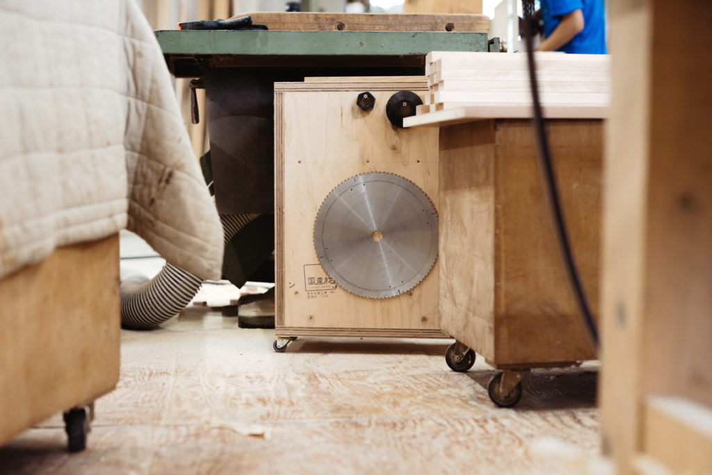 title: 09.08 sat | Page No,222 | No.2 | sync-furniture | 株式会社 SYNC | 福岡県 家具工房 | オーダーメイドキッチン