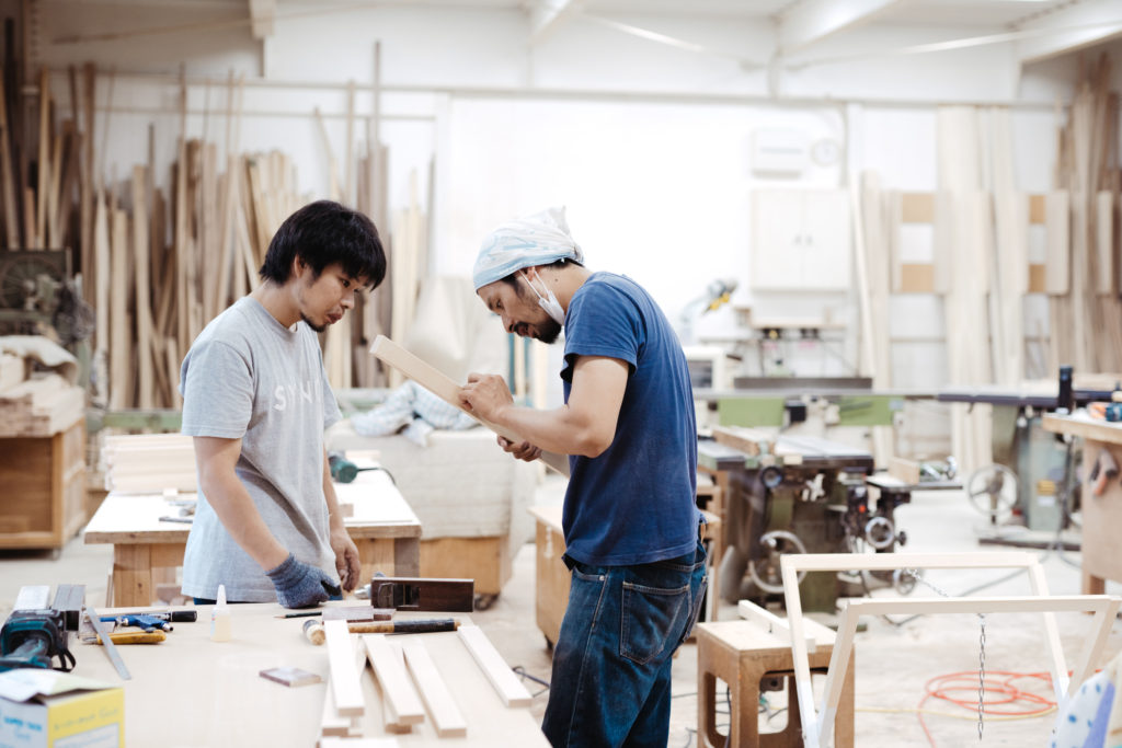 title: 09.08 sat | Page No,222 | No.5 | sync-furniture | 株式会社 SYNC | 福岡県 家具工房 | オーダーメイドキッチン