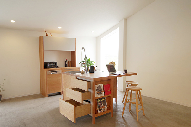 title: nok -cooking table- | Page No,383 | No.7 | sync-furniture | 株式会社 SYNC | 福岡県 家具工房 | オーダーメイドキッチン