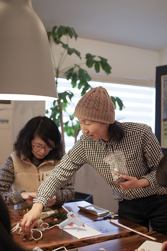 title: sawafu “しめ縄WS”｜2018.12.15 | Page No,243 | No.6 | sync-furniture | 株式会社 SYNC | 福岡県 家具工房 | オーダーメイドキッチン