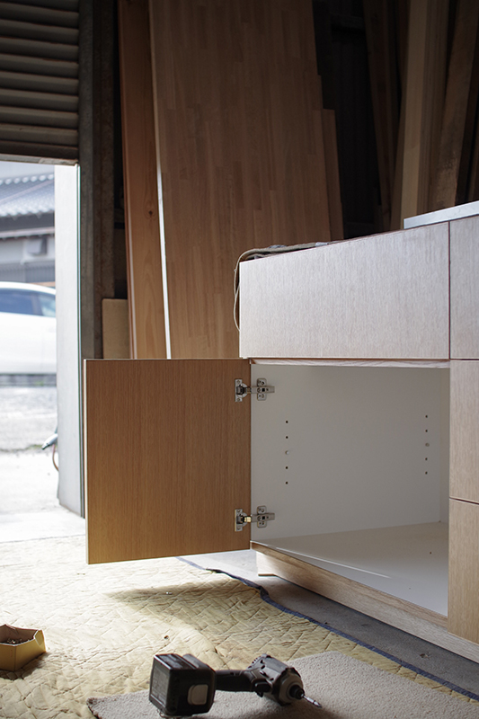 title: 01.29 tue | Page No,252 | No.3 | sync-furniture | 株式会社 SYNC | 福岡県 家具工房 | オーダーメイドキッチン