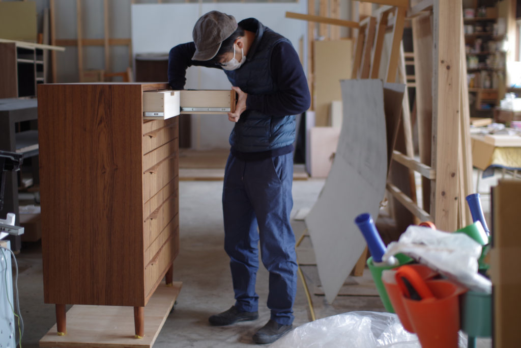 title: 05.18 sat | Page No,285 | No.2 | sync-furniture | 株式会社 SYNC | 福岡県 家具工房 | オーダーメイドキッチン