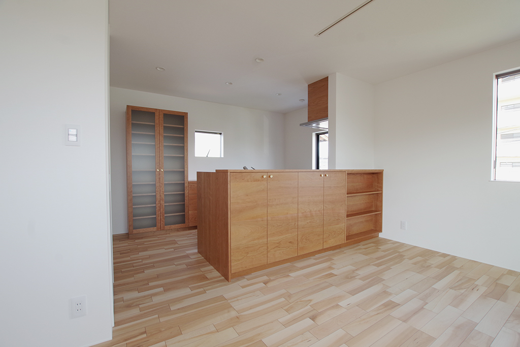 title: 06.07 fri | Page No,294 | No.1 | sync-furniture | 株式会社 SYNC | 福岡県 家具工房 | オーダーメイドキッチン